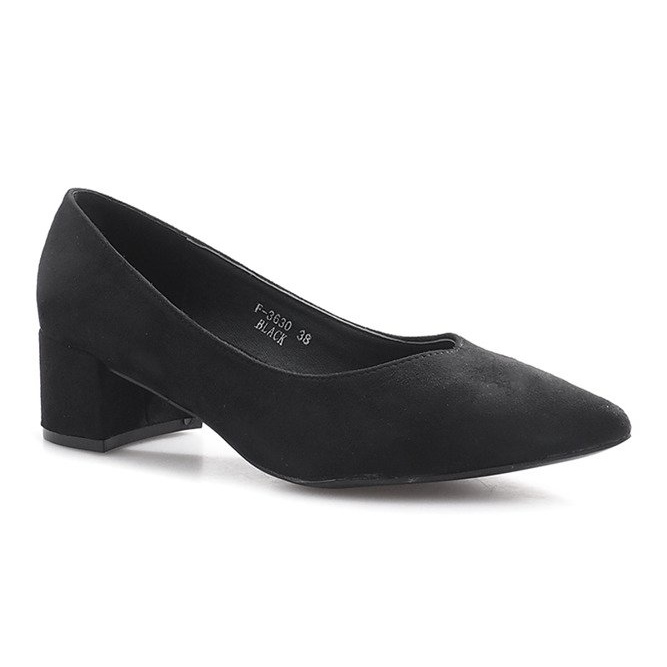 Fekete szivattyúk a szívoszlopon 1