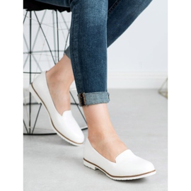 SHELOVET Fehér urak 1