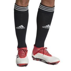 Adidas Predator 18.2 Fg M CM7666 futballcipő sokszínű fehér 1