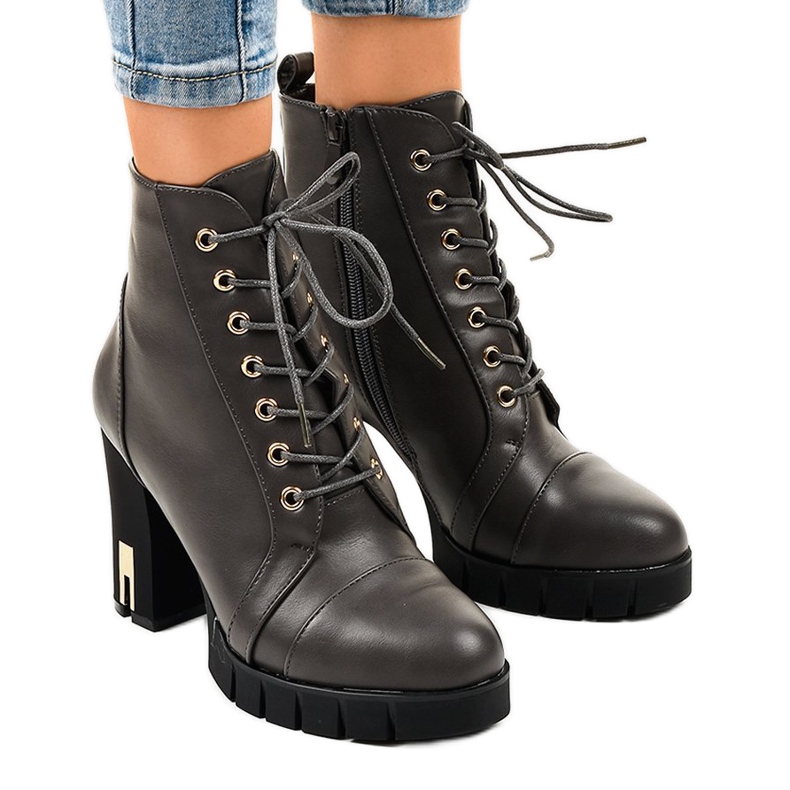 Meleg csizma egy oszlopon, K-9925 cipzárral szürke 1