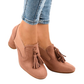 Rózsaszín velúr szivattyúk az LL-97P oszlopon 1