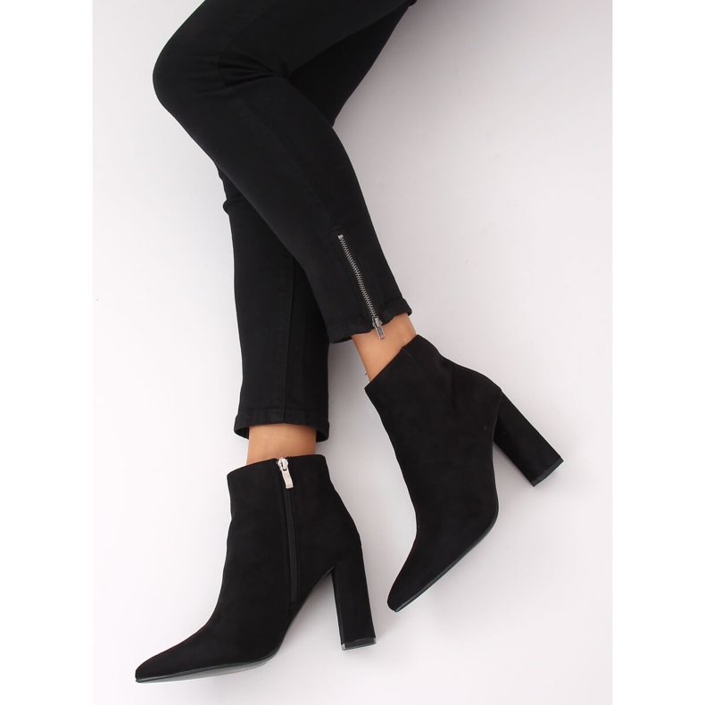 Fekete magassarkú 1933 Fekete 2