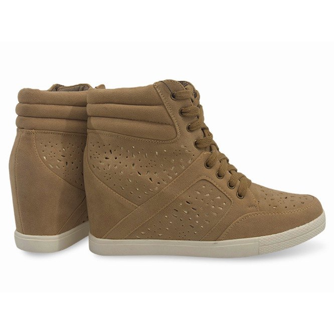 Velúr cipők 875 bézs 1