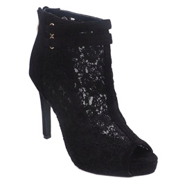 Szandál magas sarkú 8709 fekete 1