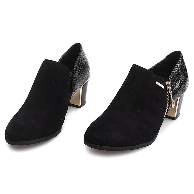 Csizma sarkán 6661 fekete 1