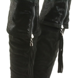 Fekete velúr csizma Filippo 514 4