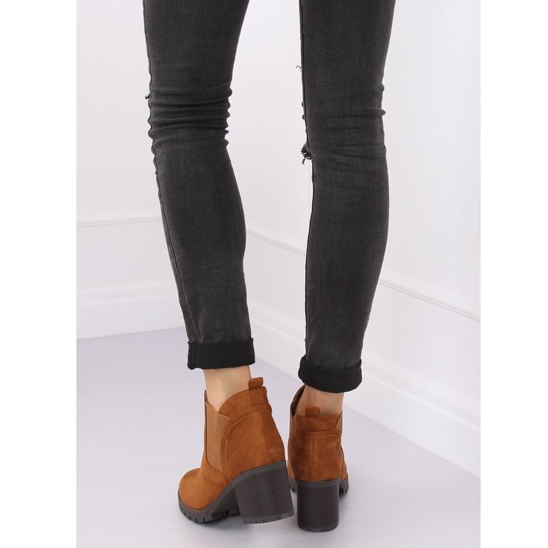 Chelsea csizma magas sarkú teve 8B879 Teve barna 1