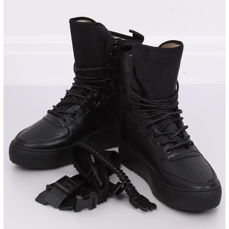 Fekete Y-027 Fekete sportcipő 1