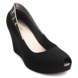 Meliski Open Wedge S22 Fekete 1 Meliski Open Wedge S22 Fekete 1