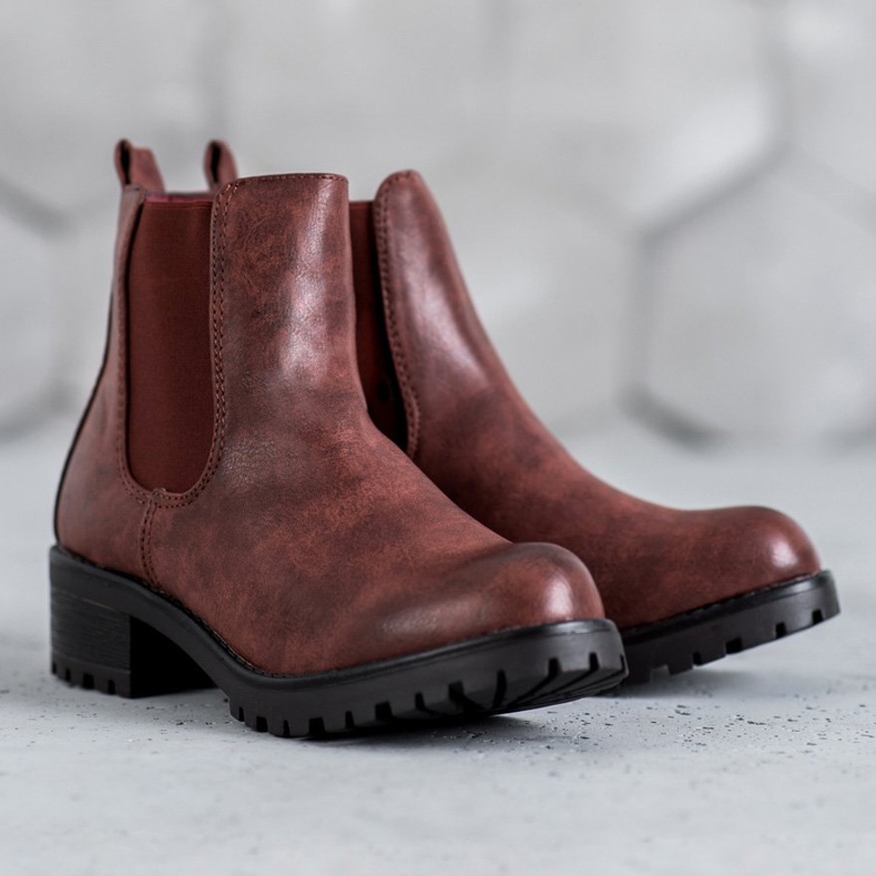 Jennika Csizma a platformon piros 1