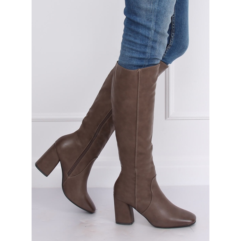 Klasszikus magassarkú bézs 5319 Khaki 2