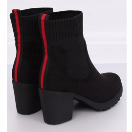 Fekete M370 Fekete magassarkú 2