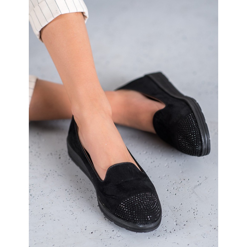 Sixth Sense Lordsy a platformon fekete 1