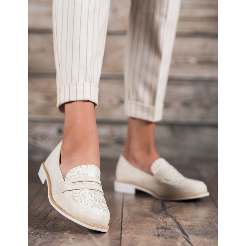 Bestelle Mucasins csillogással barna 1