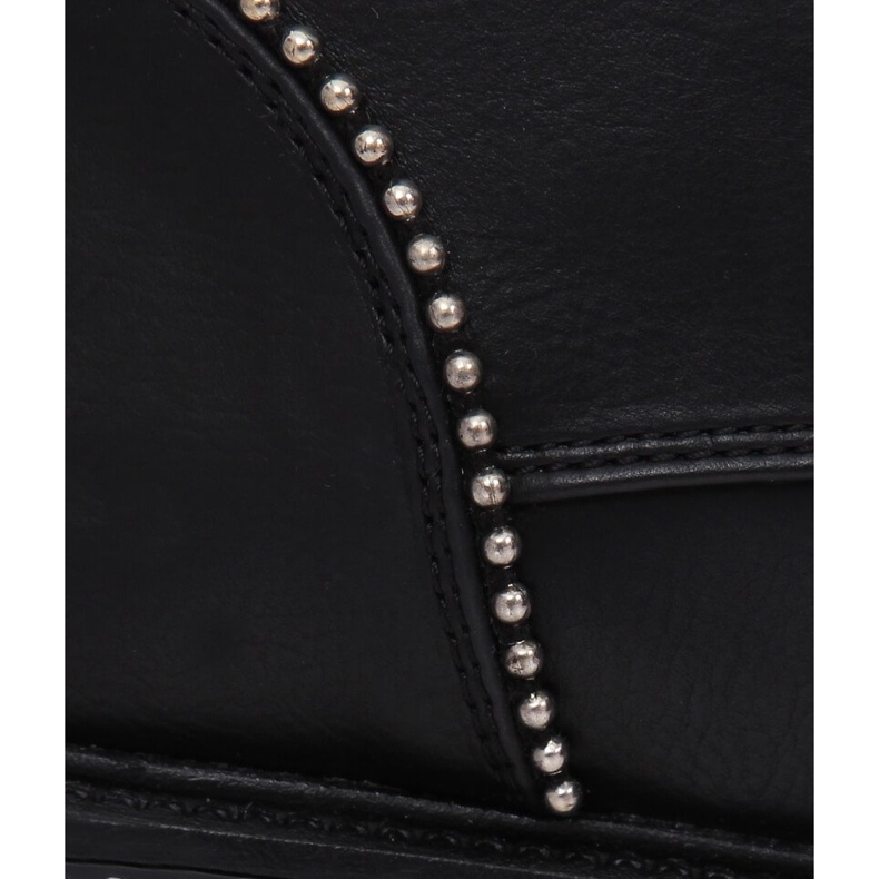 Fekete fűzős csizma nőknek C137 Fekete 1