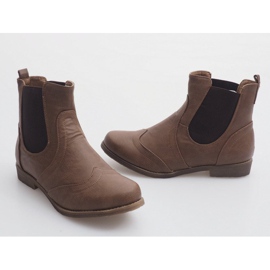 Elegáns csizma rugalmas szalaggal Q314CAMEL barna 2