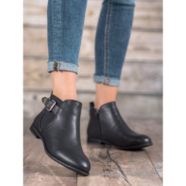 Sixth Sense Csizma öko bőrrel, csattal fekete 1