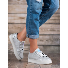 Ezüst cipők szürke 2