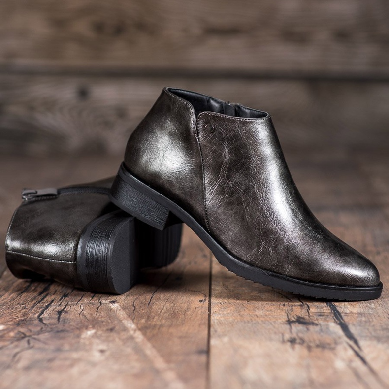 M.Daszyński Lapos sarkú csizma szürke 1