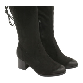 M.Daszyński Fekete velúr a térdcsizma fölött 1715 5