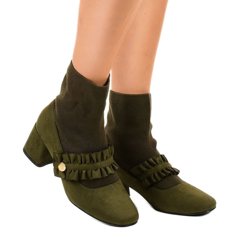 Zöld velúr szivattyúk a JM8118Y oszlopon 1