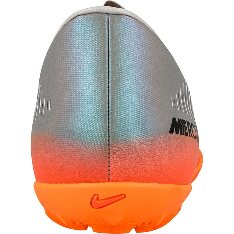 Nike MercurialX Victory Vi CR7 Tf M 852530-001 futballcipő sokszínű szürke 2 Nike MercurialX Victory Vi CR7 Tf M 852530-001 futballcipő sokszínű szürke 2