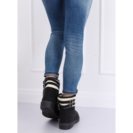Női fekete szigetelésű fa csizma 1120-PA Black 2 Női fekete szigetelésű fa csizma 1120-PA Black 2