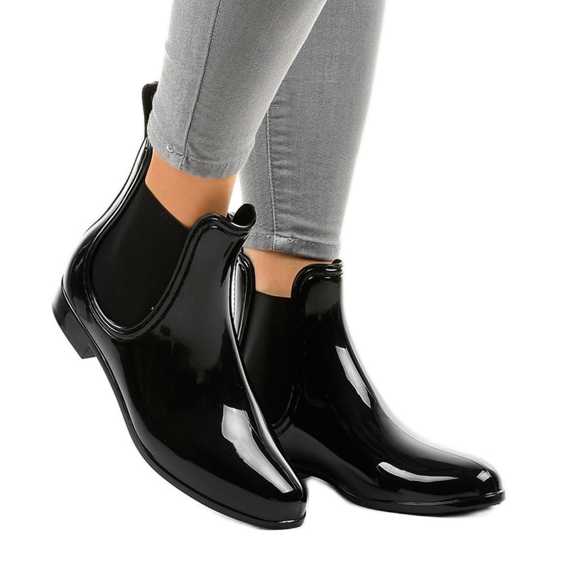 Fekete rövid gumicsizma ZA-3 2