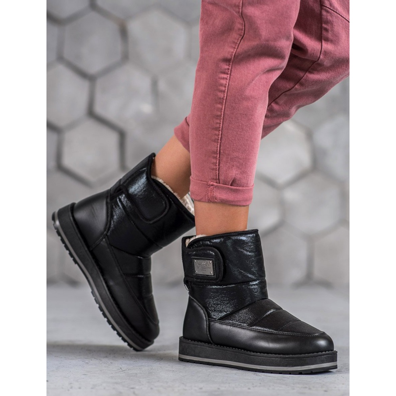 SHELOVET Hócsizma csillogással fekete 2