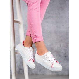 VICES fehér cipők 2 VICES fehér cipők 2