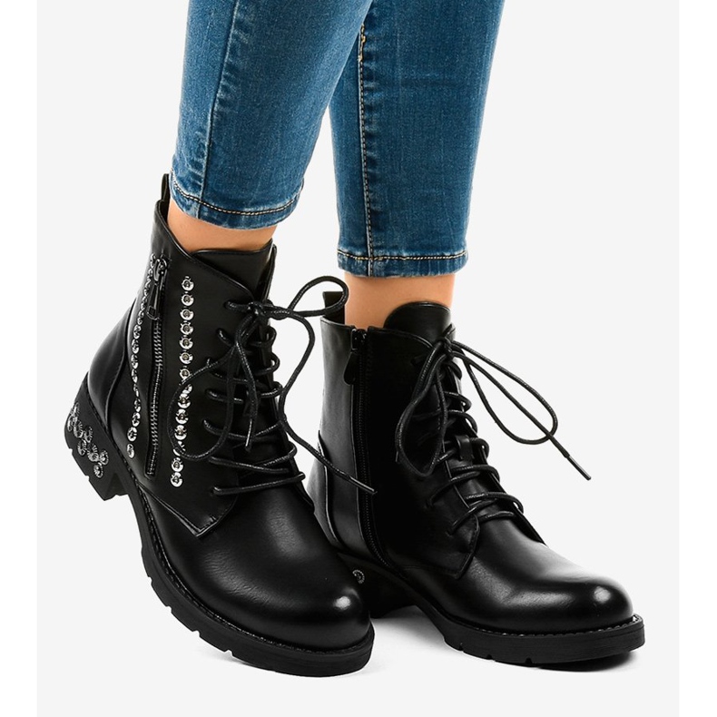 Fekete női magas csizma KL-602 cipzárral 2