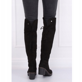 Térdig érő csizma gumi talppal fekete 8B938 Fekete 1