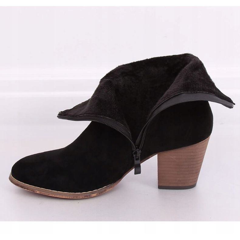 Fekete cowboy csizma E2250 Fekete 2