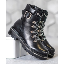 Seastar Fekete munkások csattal 1