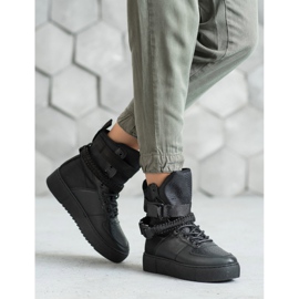 Diamantique Magas csizma csatokkal fekete 1