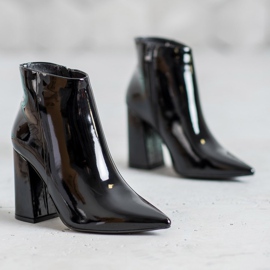 Seastar Fekete lakkozott csizma 1