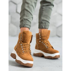 Seastar Trapperek a platformon barna 2 Seastar Trapperek a platformon barna 2