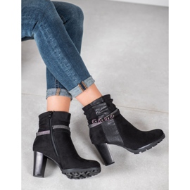 Super Mode Csizma egy poszton fekete 1