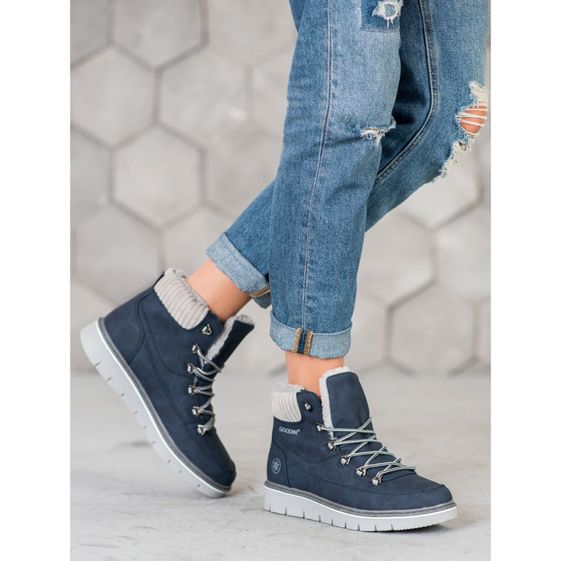 Goodin Trapperek a platformon kék 2