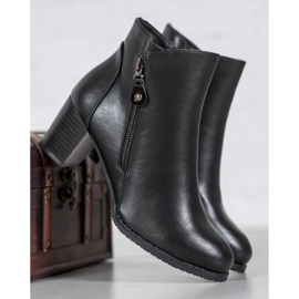 J. Star Meleg csizma a poszton fekete 1