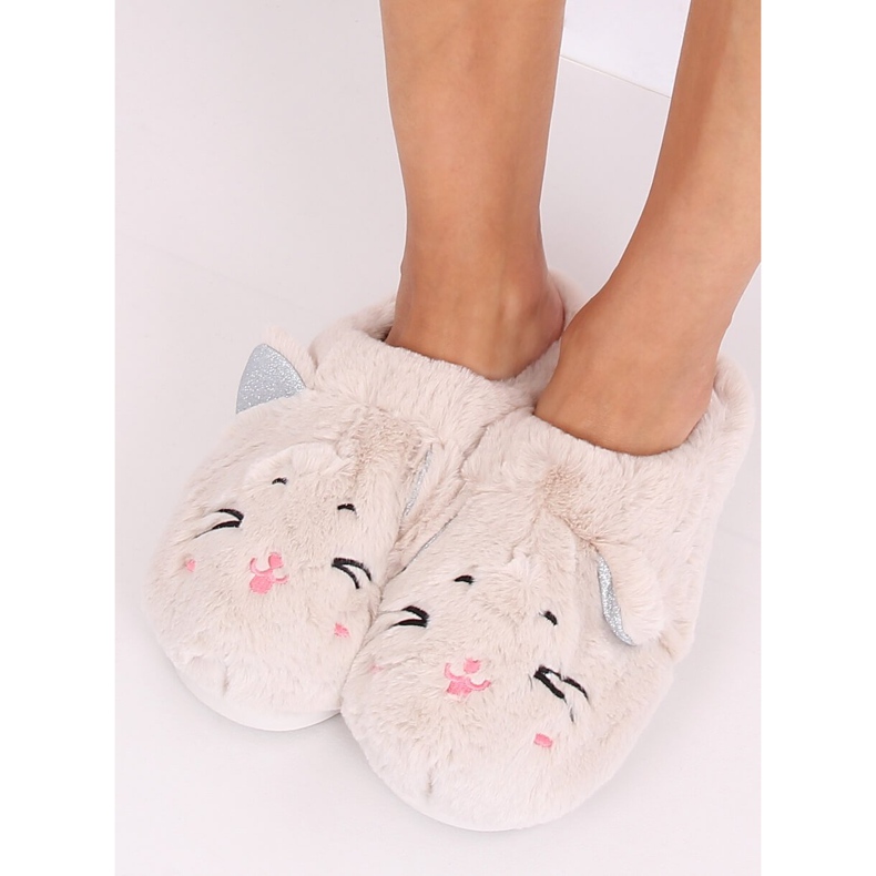 Női bézs papucs MA16 Milk White 1