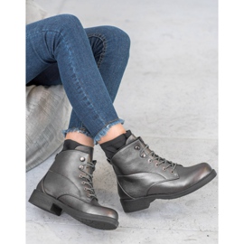 Bestelle Klasszikus fűzős csizma szürke 1