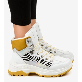 Szigetelt fehér női cipők F-19208-2 1