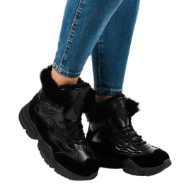 Fekete szigetelésű cipők LS-2062 1