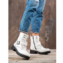 Goodin Fehér munkások 1