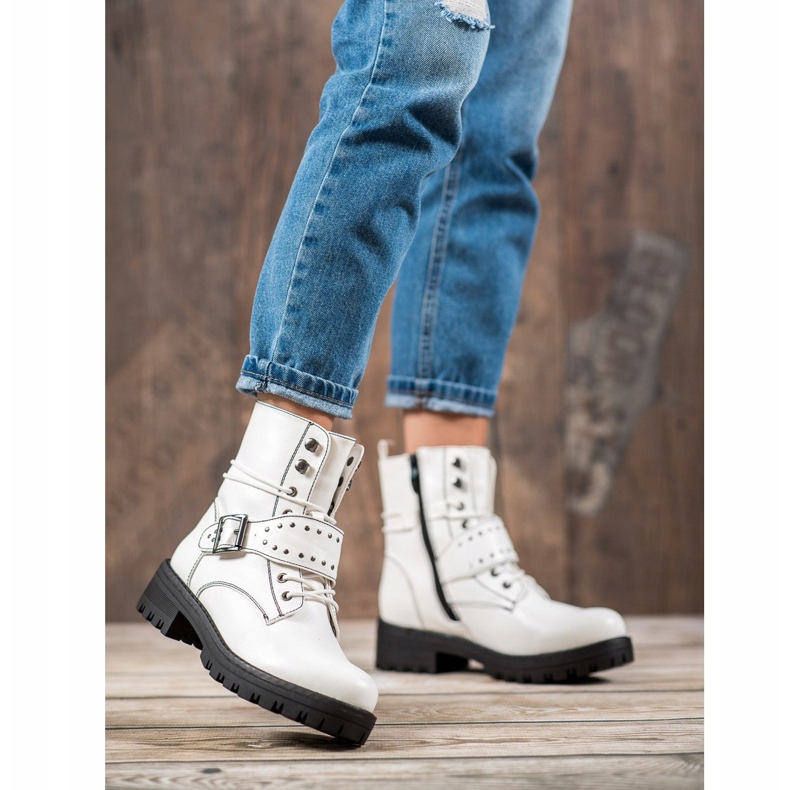 Goodin Fehér munkások 1