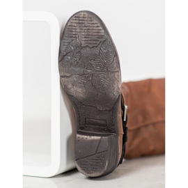 SHELOVET Barna csizma díszekkel 1