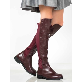 SHELOVET Barna muskétások piros 2