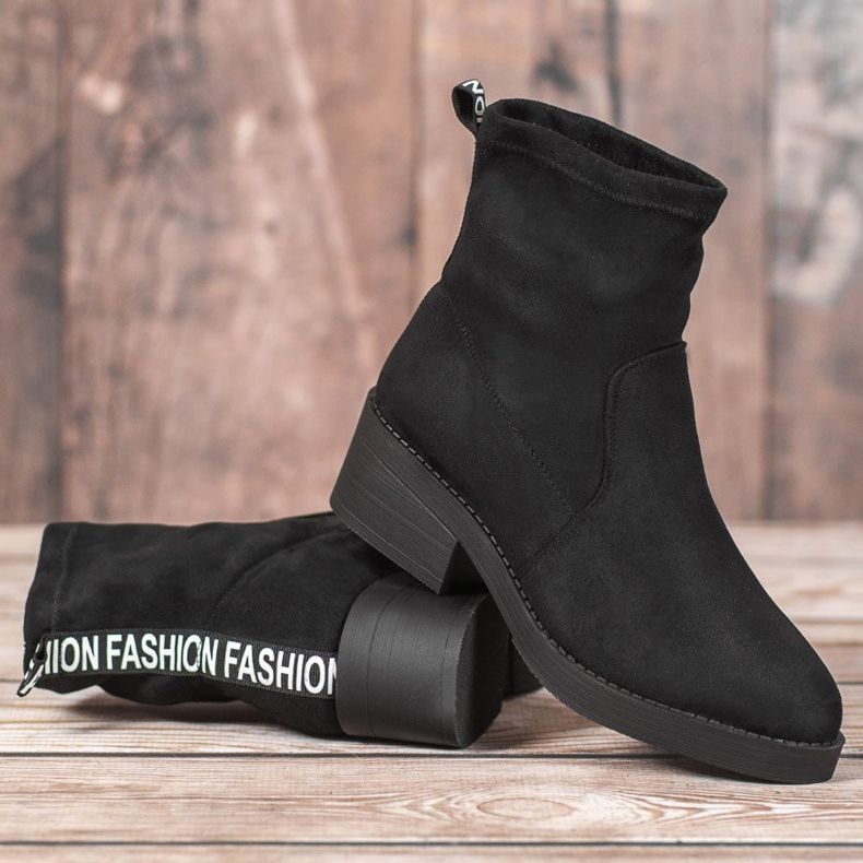 SHELOVET Divatos csúszós csizma fekete 1