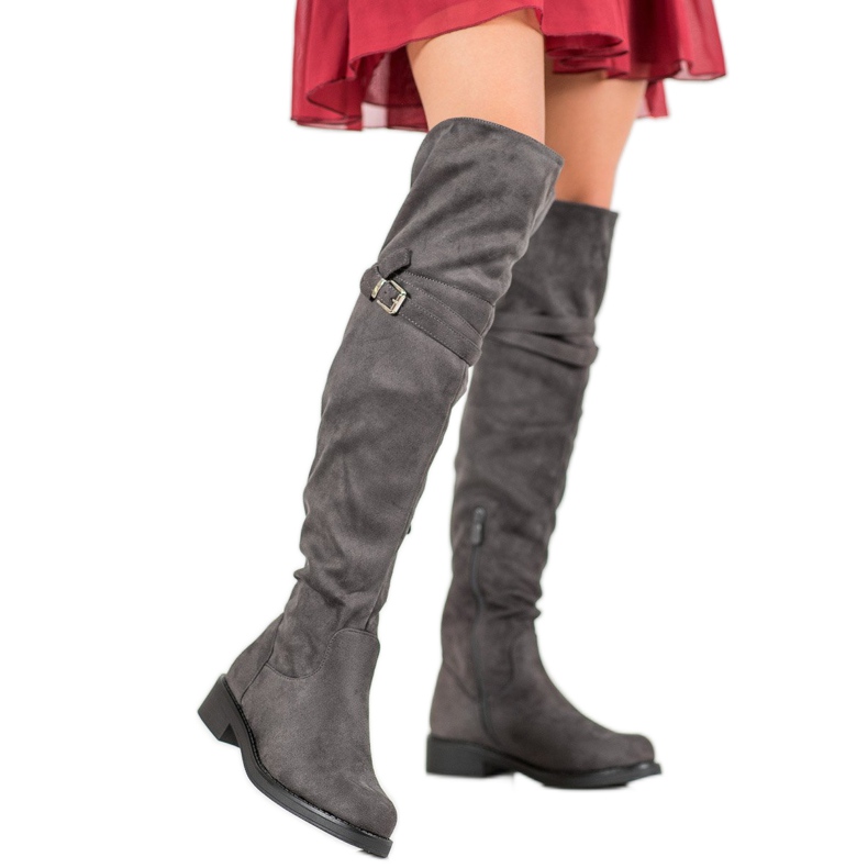 Ideal Shoes Elegáns csizma csattal szürke 1